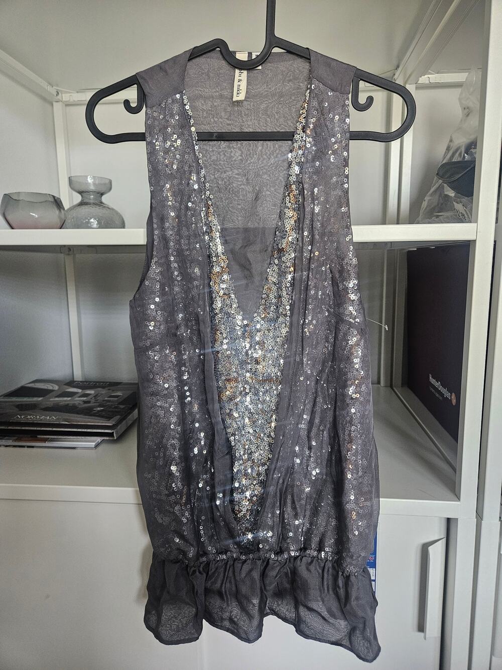 NWOT Gray Silk and Silver sequins blouse size M